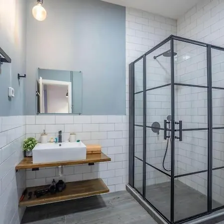 Charming 1br Retreat In Apartment Athens